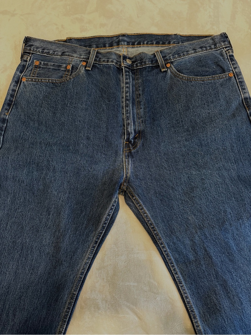 Classic Men's Dark Blue Denim Levi’ Jeans